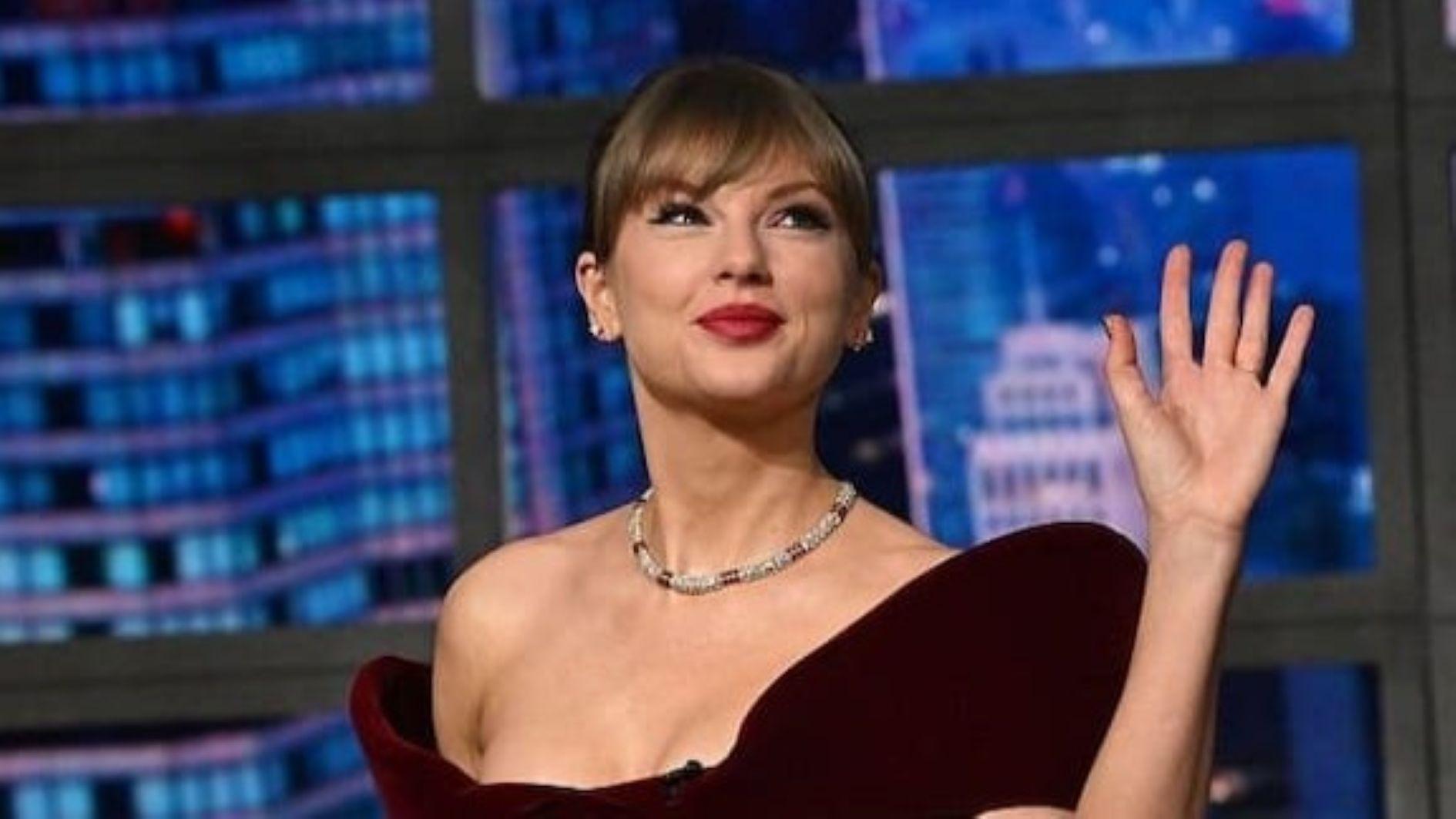 Taylor Swift bags best-selling artist of 2025 award