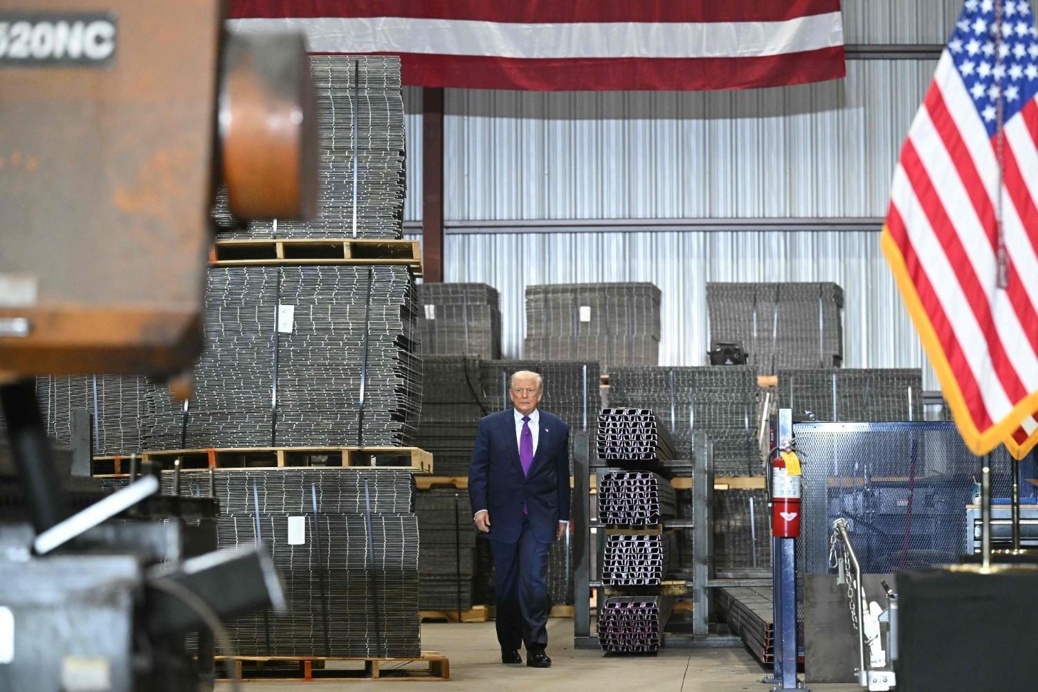 EU steel exports to US plummet 30 percent after Trump tariffs