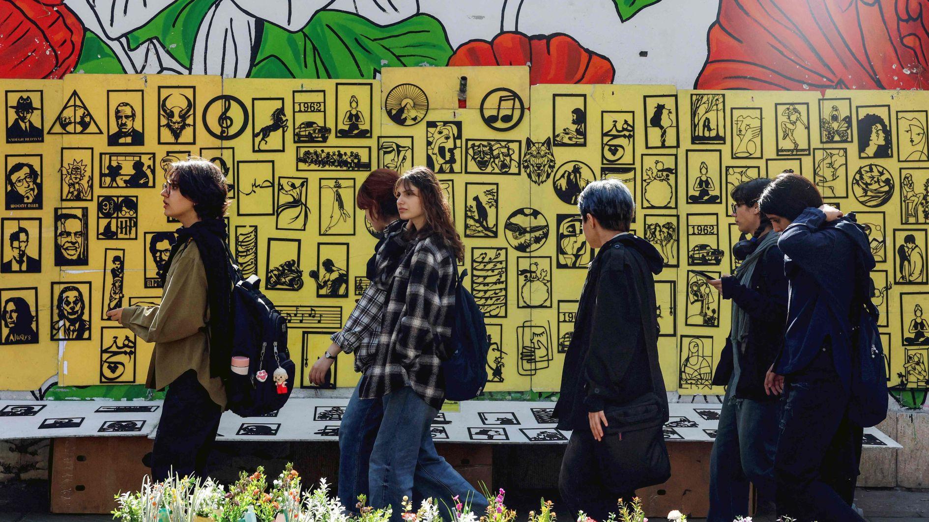 Iranian students stage protests as Khamenei drafts emergency plans