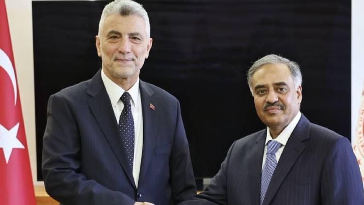 Ticaret Bakanı Bolat, D-8 Genel Sekreteri Büyükelçi Mahmood'u kabul etti