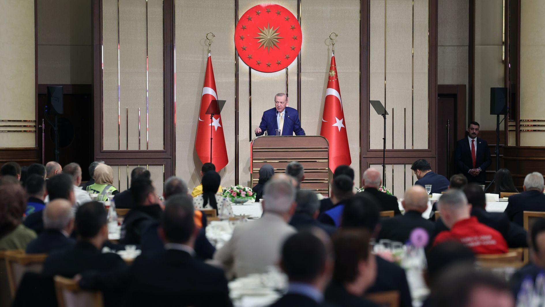 Erdoğan hits out at critics over Ramadan activities