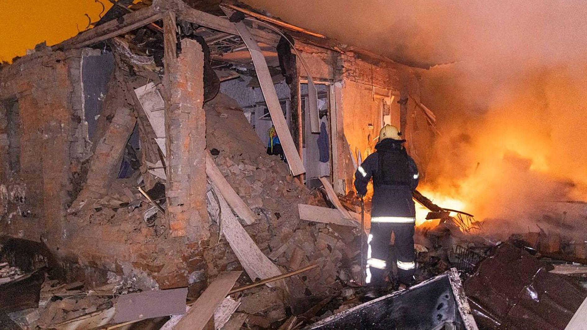 US-Ukraine talks to open in Geneva after overnight Russian strikes