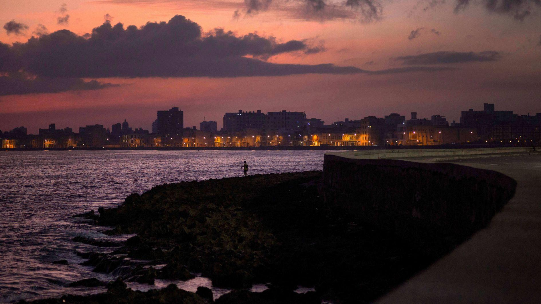 Cuba kills four on speedboat trying to 'infiltrate'