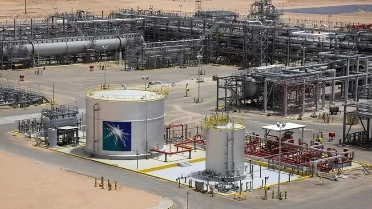 War widens in Mideast as Saudi Arabia shuts down key oil refinery after attack