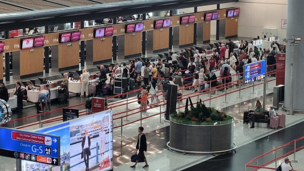 Airports serve nearly 33 mln passengers in January-February