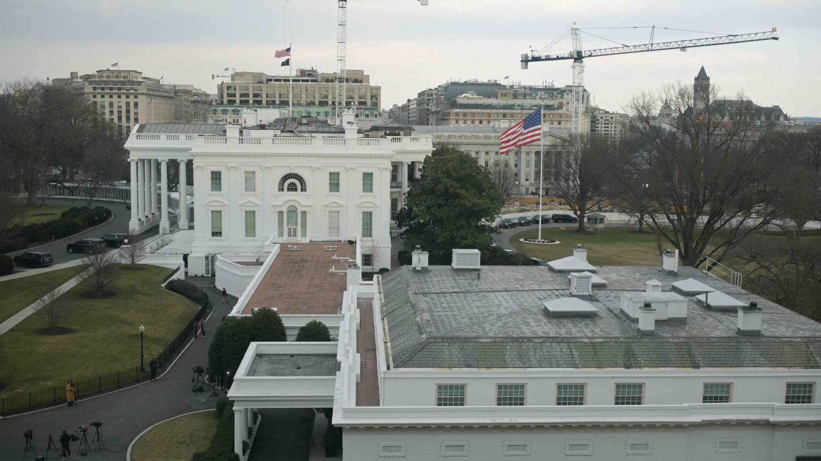 Trump’s ‘roaring’ economy meets a rough start to 2026