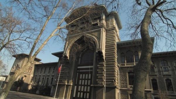 Principal, deputies removed at prominent Istanbul high school