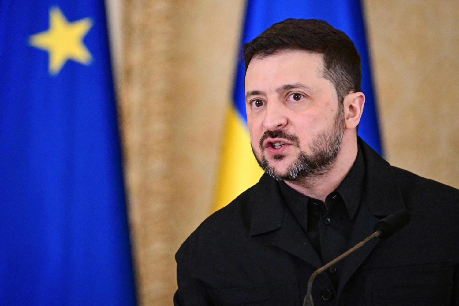 Zelensky arrived in Paris for talks on pressuring Russia