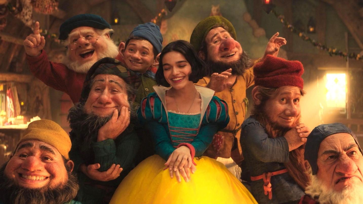 'Snow White,' 'War of the Worlds' top Razzies