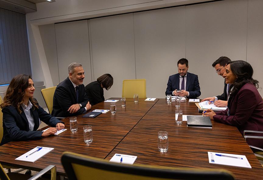 Türkiye, Canada to intensify talks for cooperation on nuclear energy