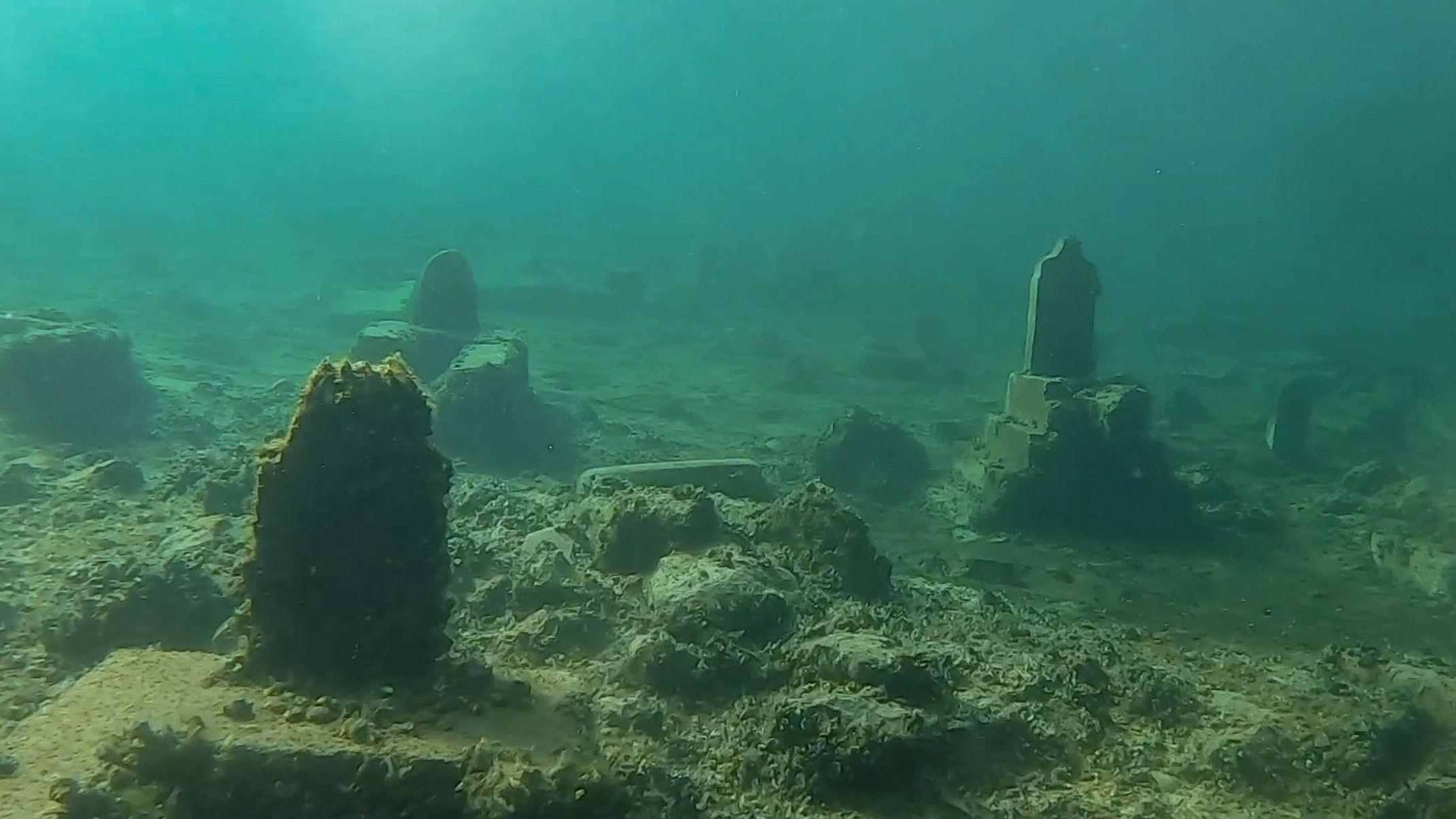 Divers unveil 2,400-year-old historic structures beneath Diyarbakır dam