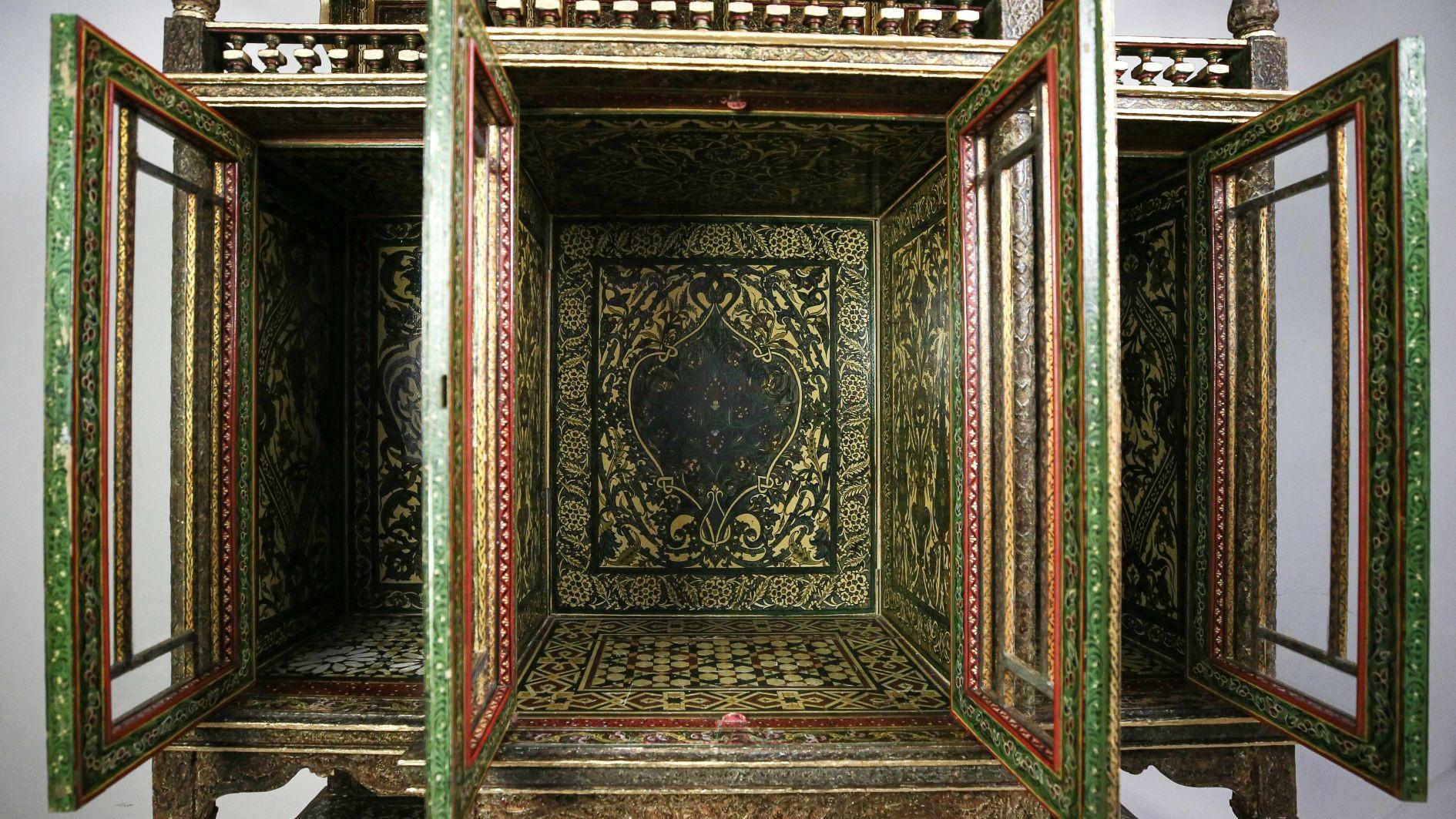 Ottoman-era wooden cabinet restored