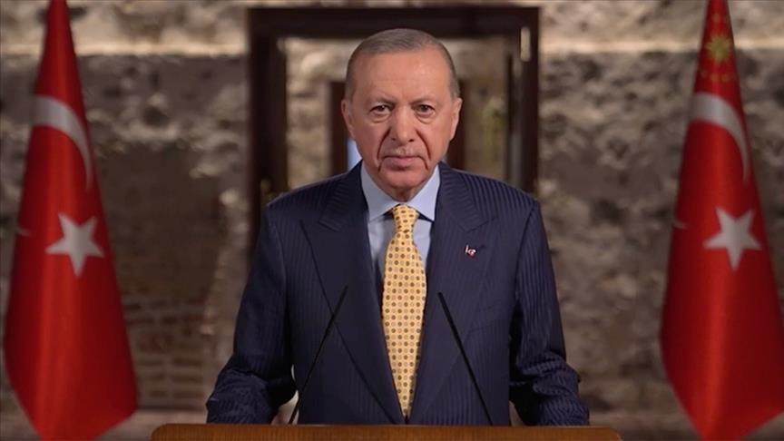 Ankara continues to take firm measures against airspace violations: Erdoğan
