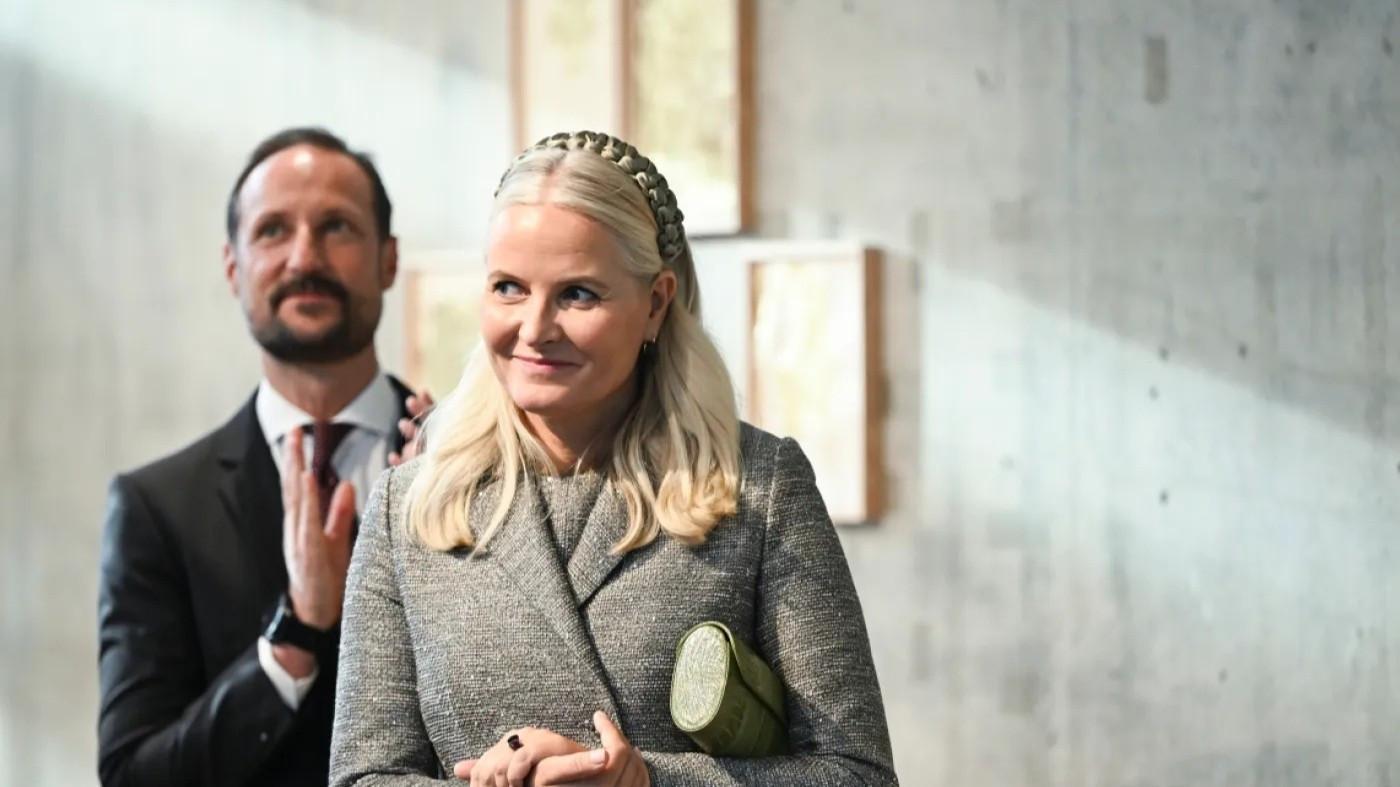 Norway crown princess says 'manipulated' by Epstein