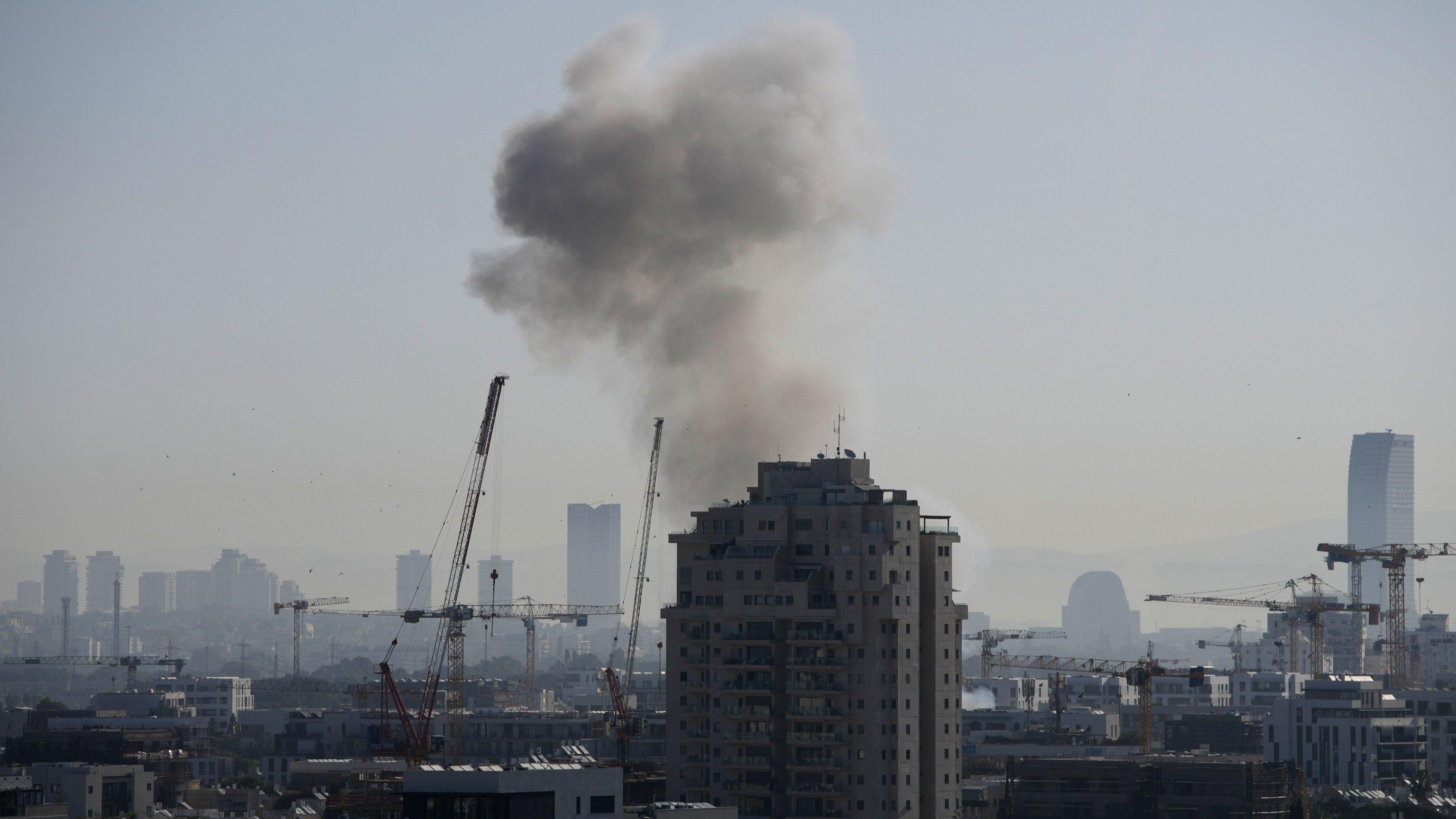 Iran fires new wave of missiles at Israel after denying Trump talks