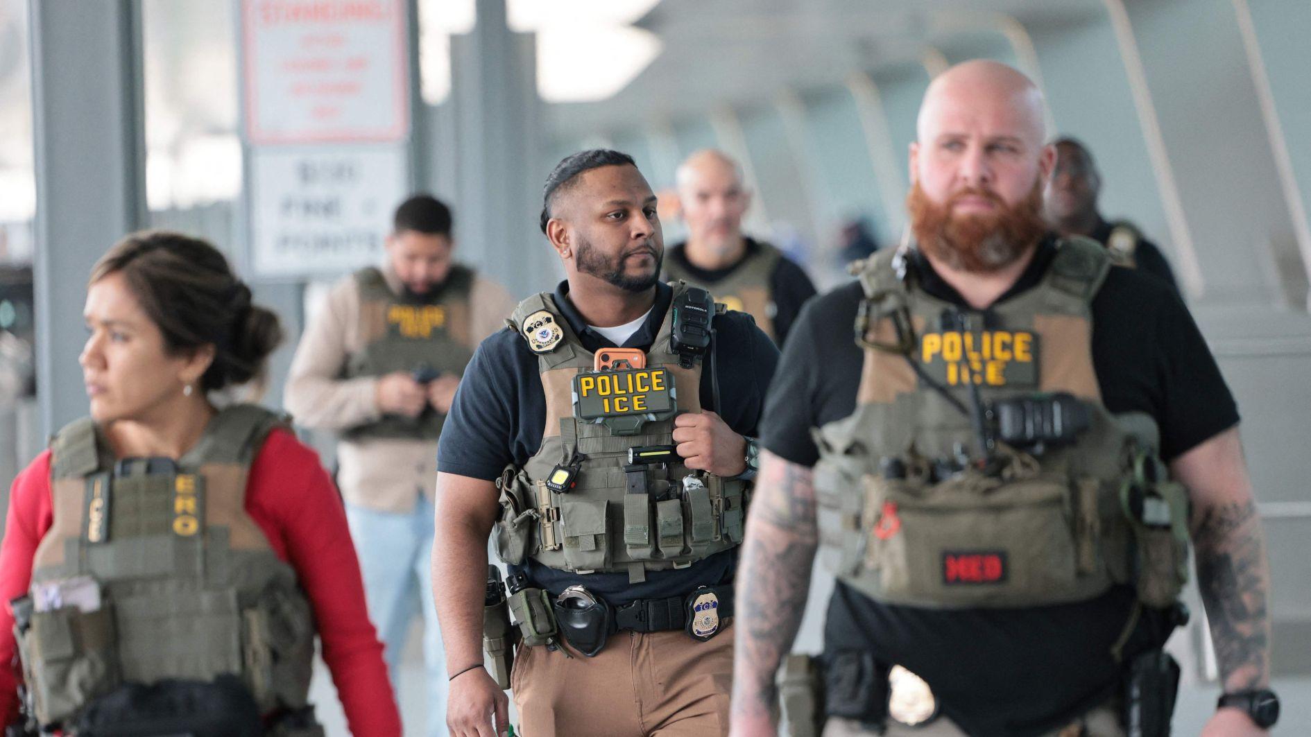 US signs deportation deal with Costa Rica