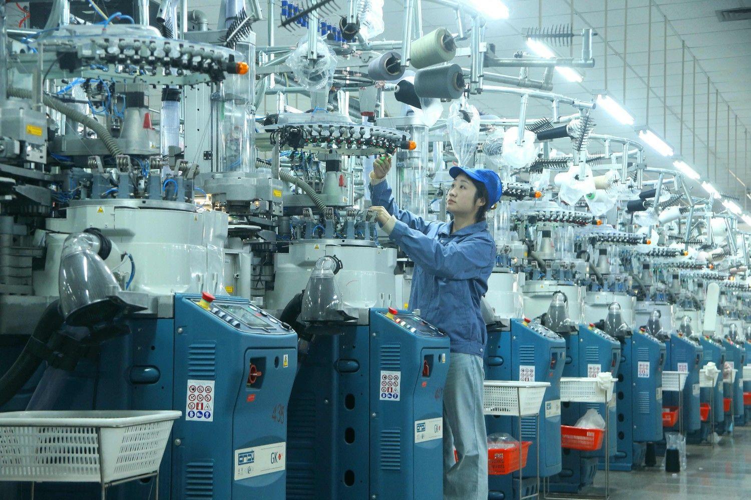 China's factory activity expands fastest in a year