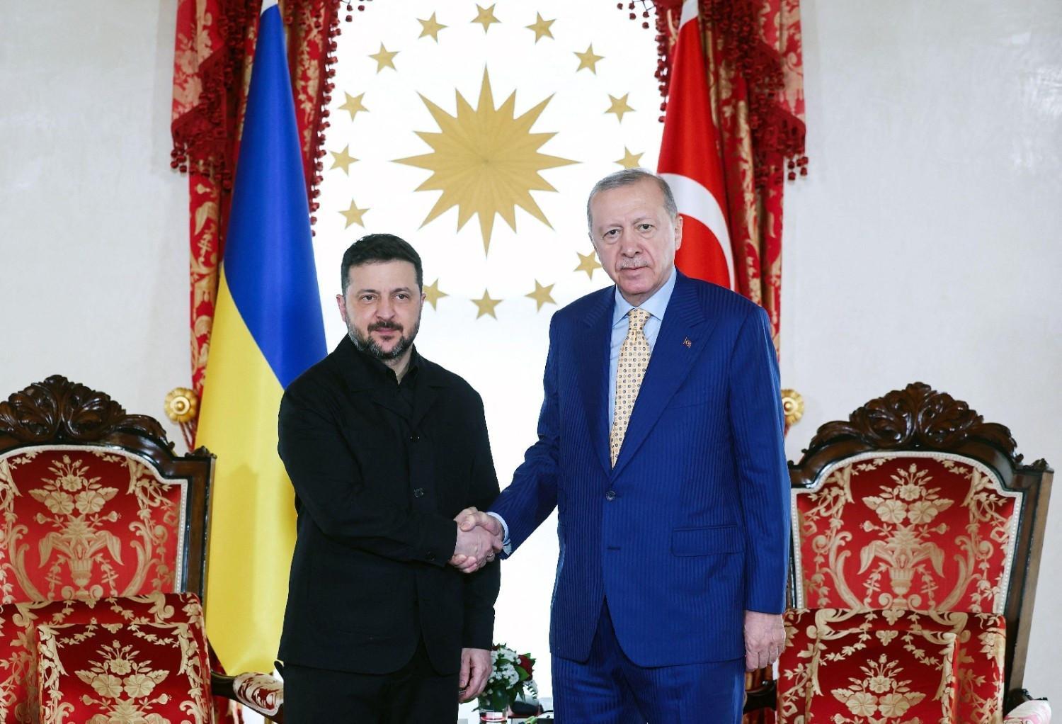 Zelensky in Istanbul for security talks with Erdoğan