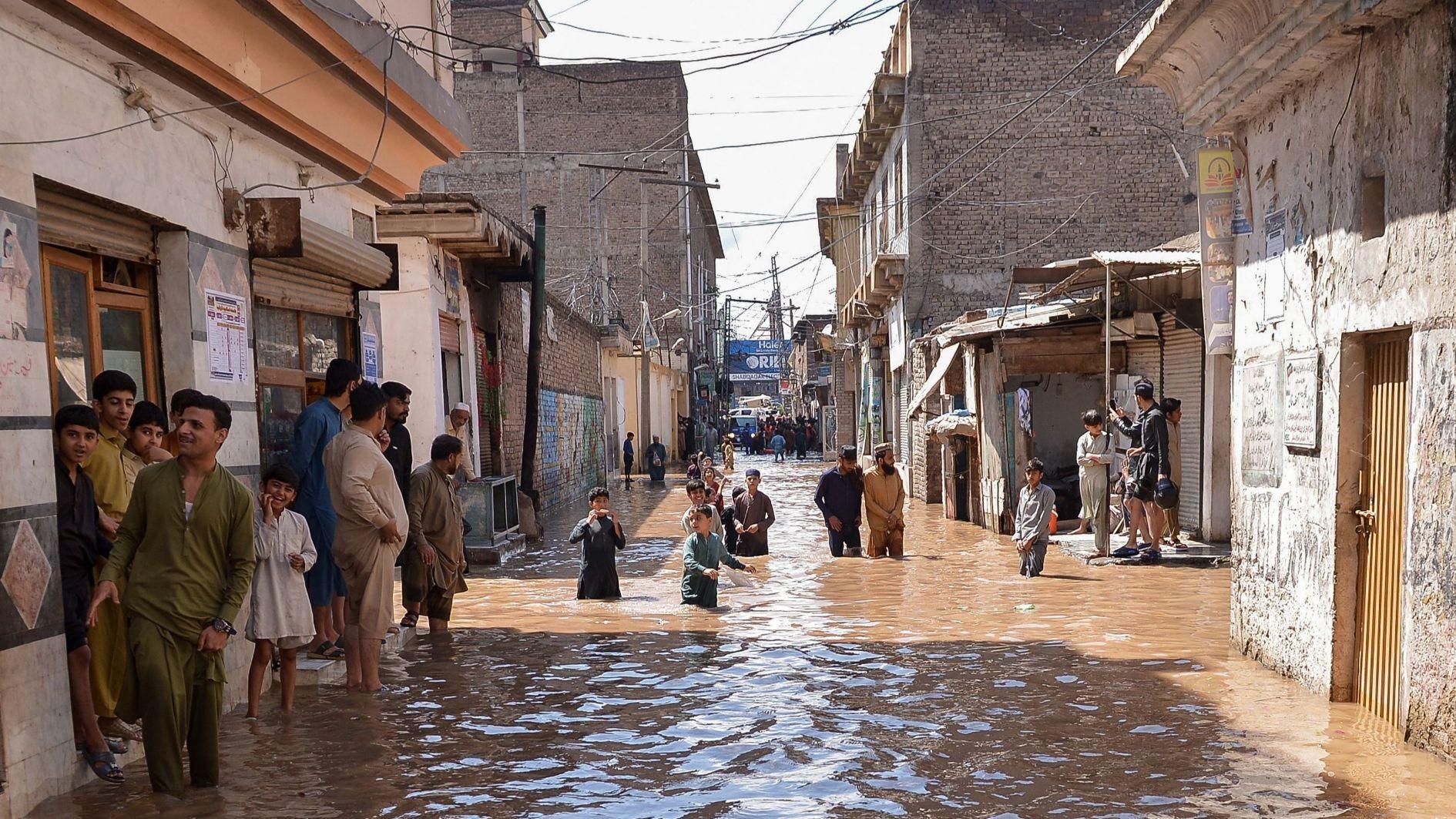 Rain, storms kill 121 in Afghanistan and Pakistan