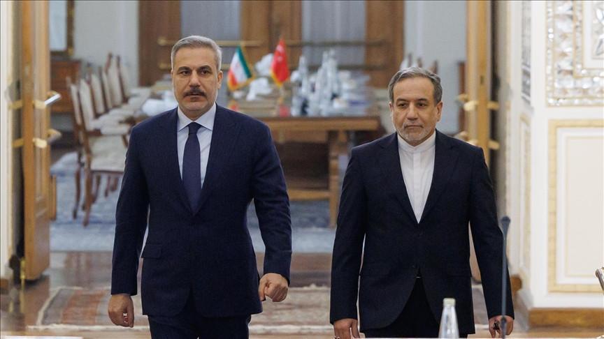 FM Fidan holds phone call with Iranian counterpart as regional tensions mount