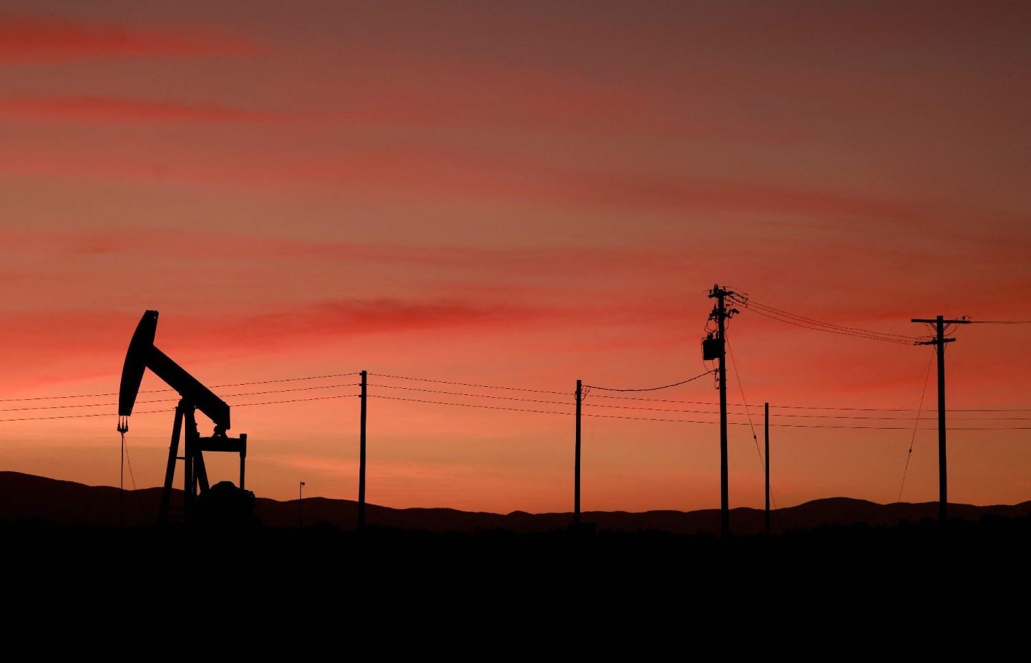 Oil prices rally, stocks mixed after Trump's latest Iran threat