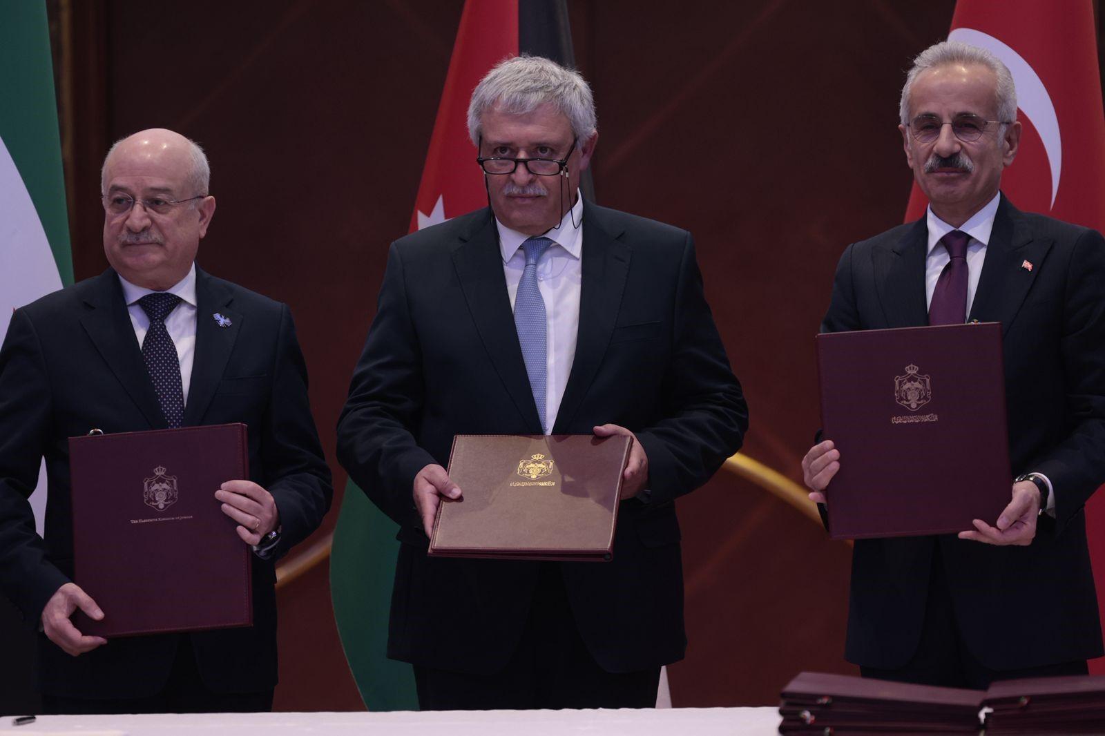 Türkiye, Jordan, Syria sign transport cooperation deal