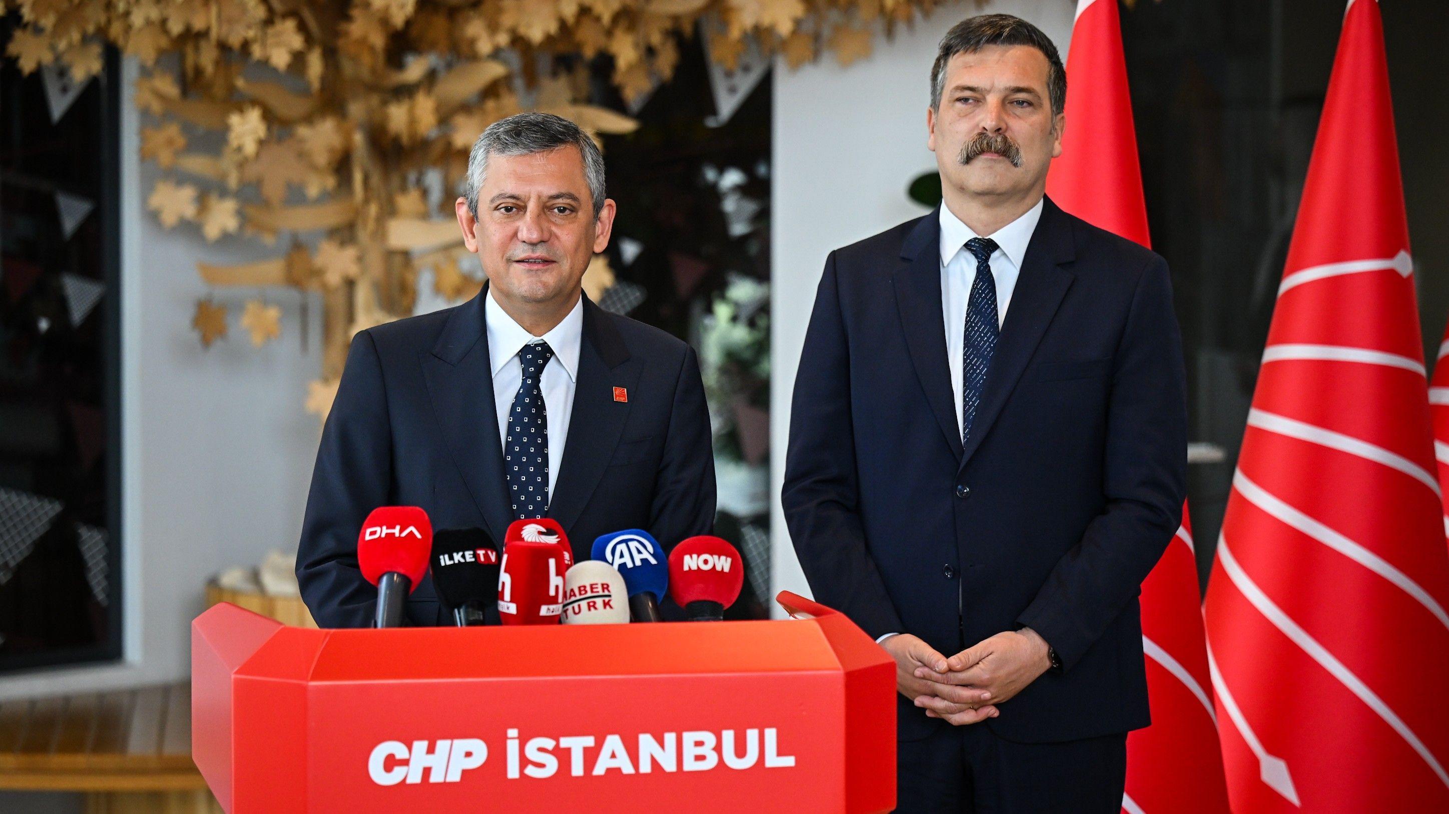Özel steps up push for by-elections after talks with smaller parties
