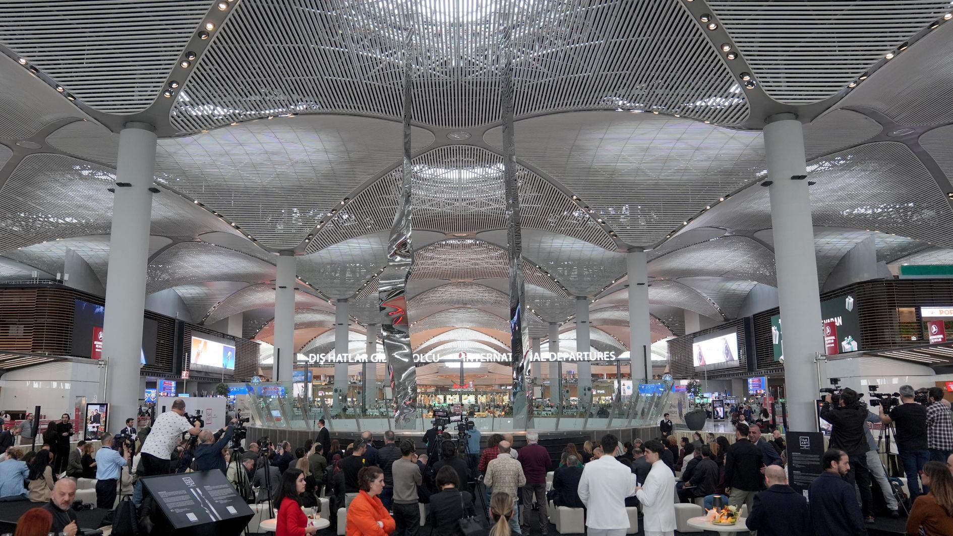 Giant sculpture unveiled at Istanbul Airport