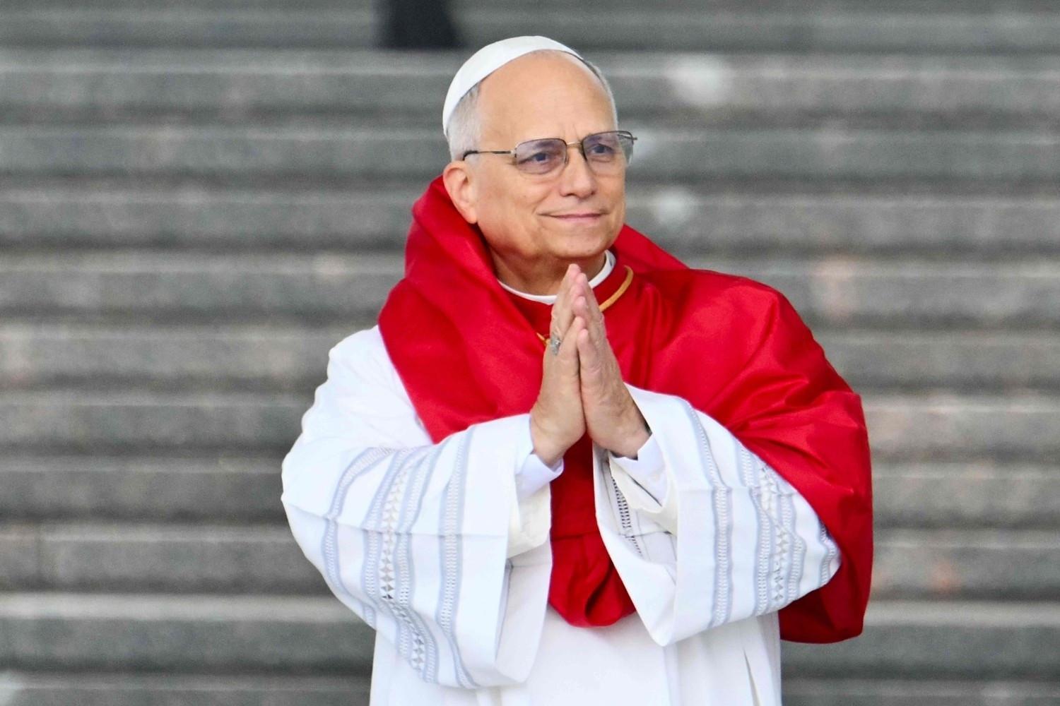 Pope Leo hits back at Trumps feud over Iran war