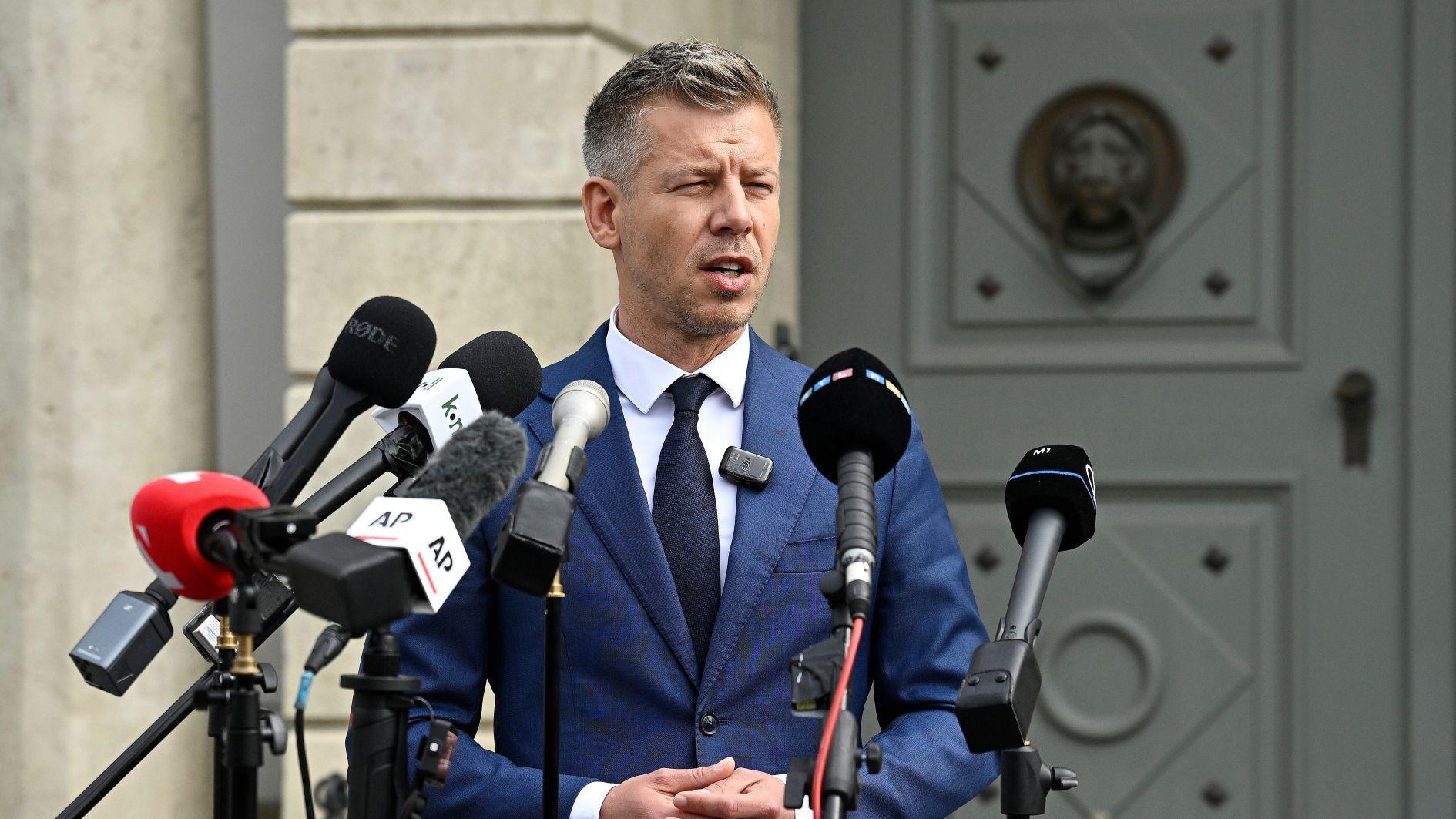 Magyar says pro-Orban president must resign