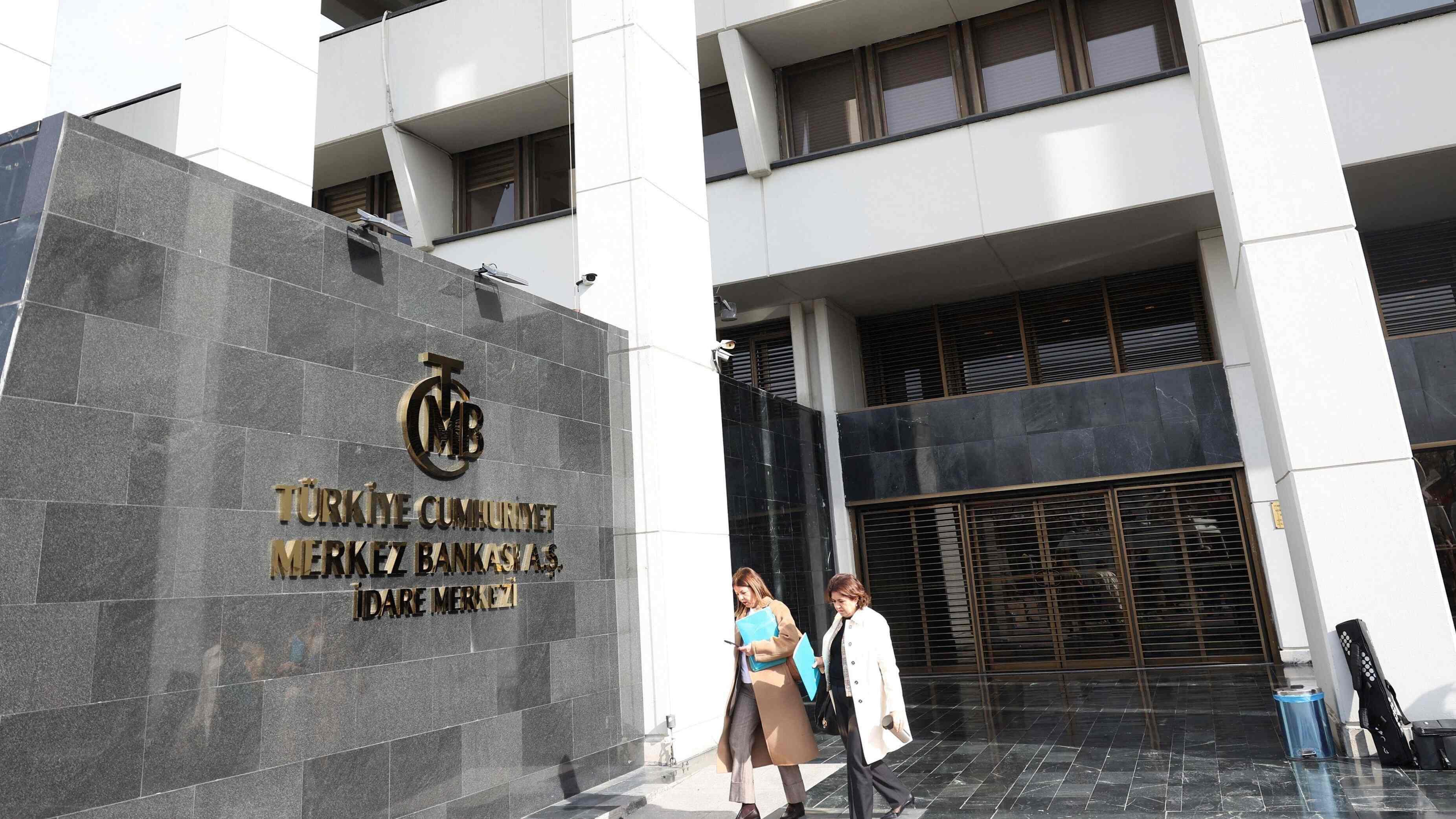 Turkish Central Bank focuses on expectations, exchange rates to shield economy from Mideast crisis