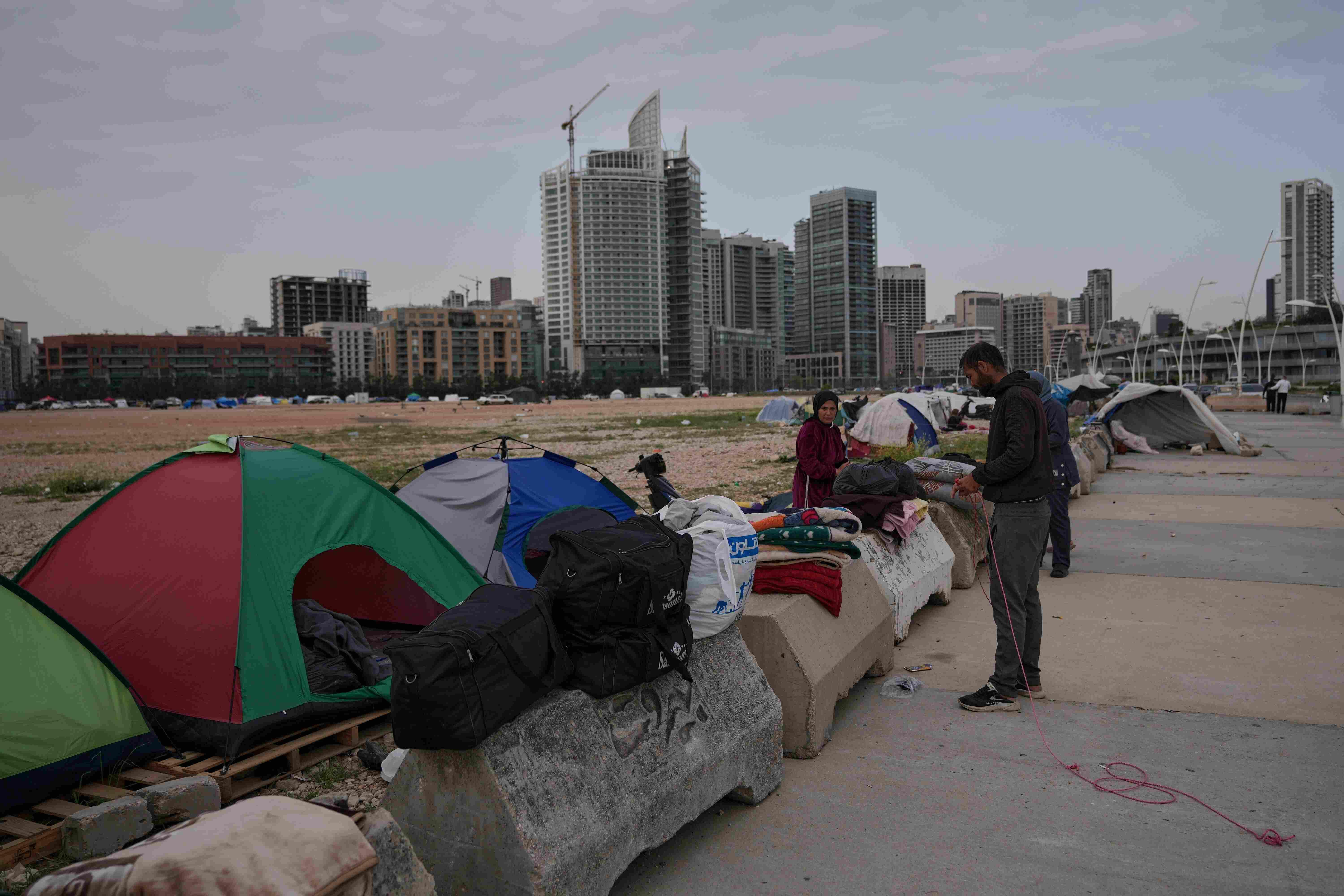 Ten-day ceasefire deal between Israel, Lebanon takes effect