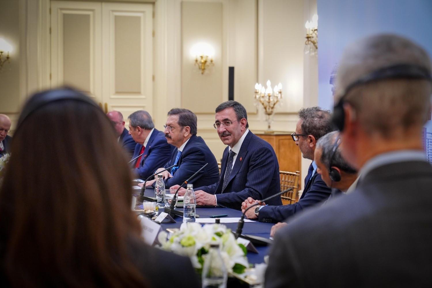 Türkiye sees major opportunities as a ‘safe haven’: VP Cevdet Yılmaz