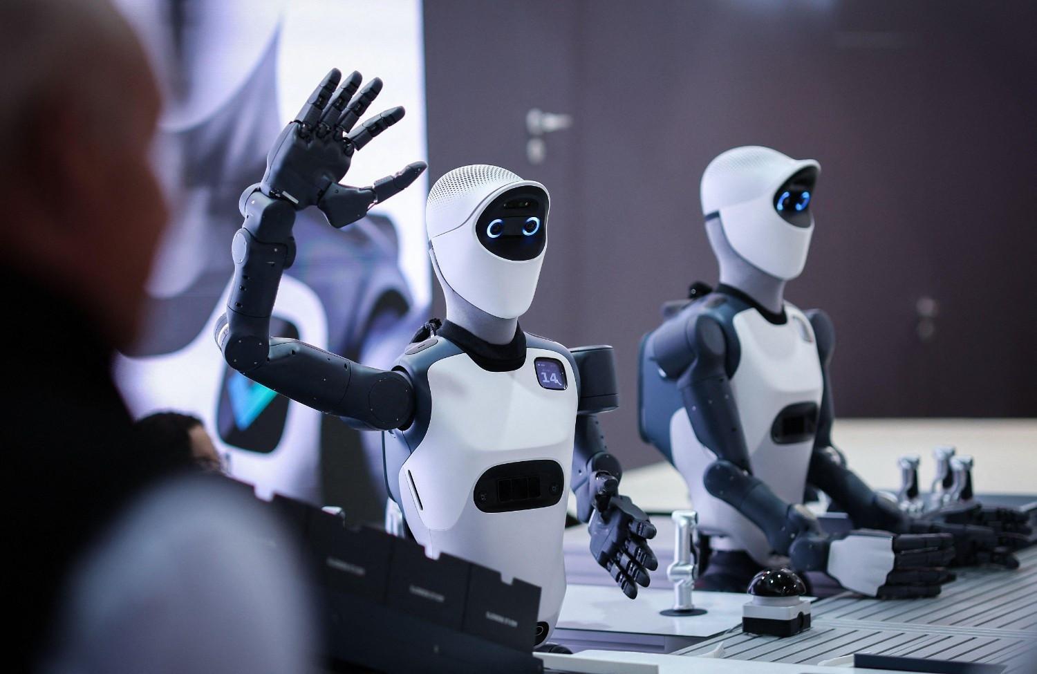 AI-powered robots offer new hope to German factories