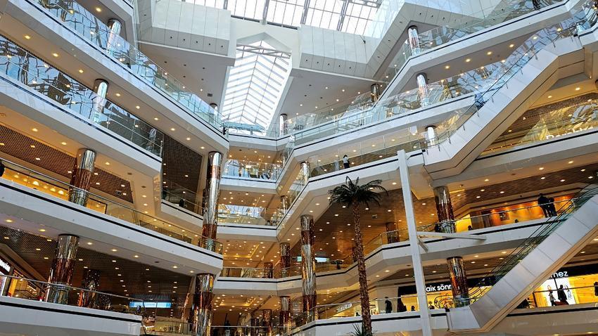 Disinformation center dismisses viral claims of paid entry into malls