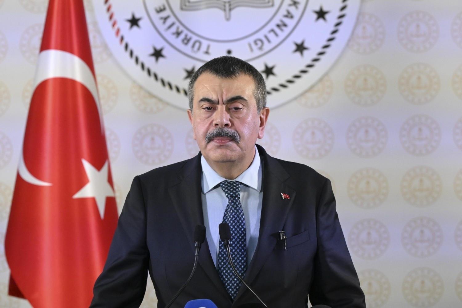 Cyber patrols, AI risk studies planned for schools, minister says