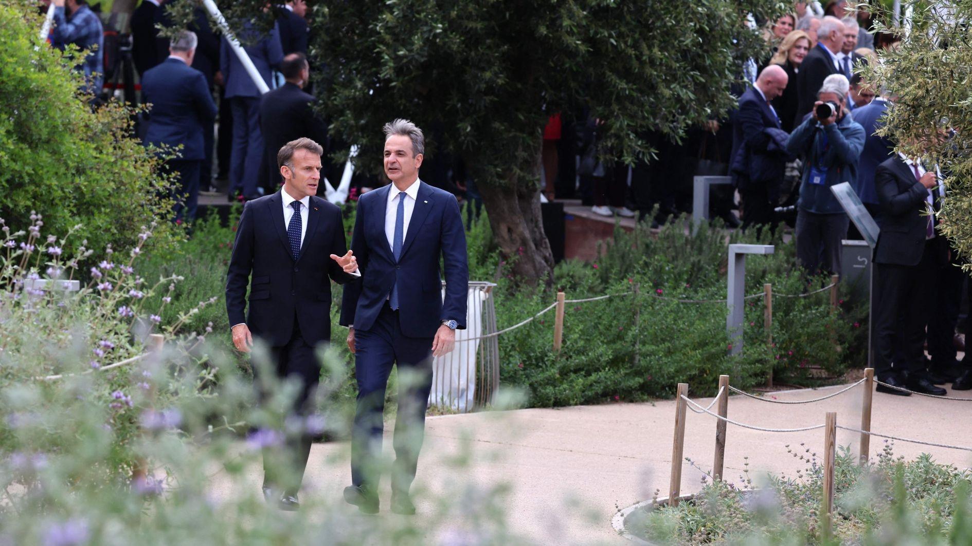 Greece, France renew defense pact, expand strategic cooperation