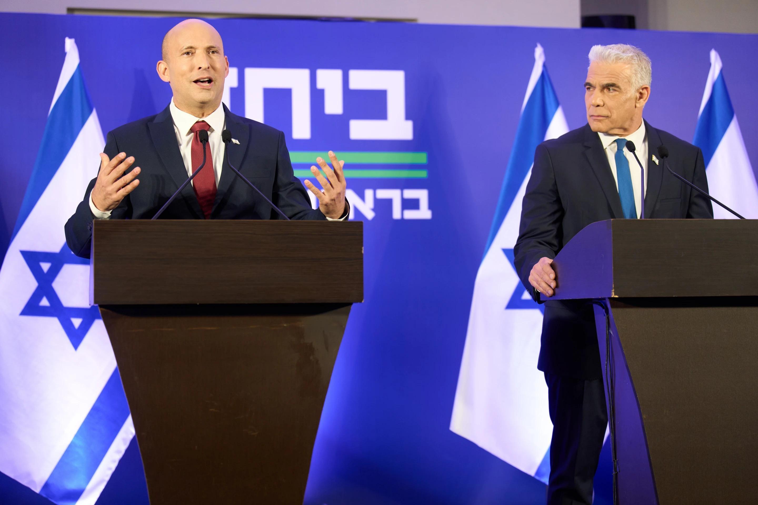 2 former Israel PMs unite to challenge Netanyahu in elections