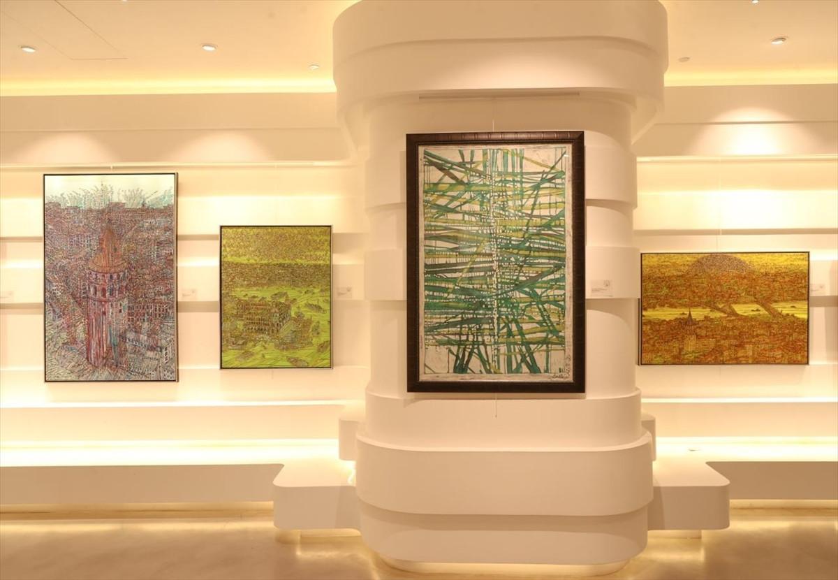 Devrim Erbil, Akın Ekici unite contrasting techniques in Istanbul exhibition