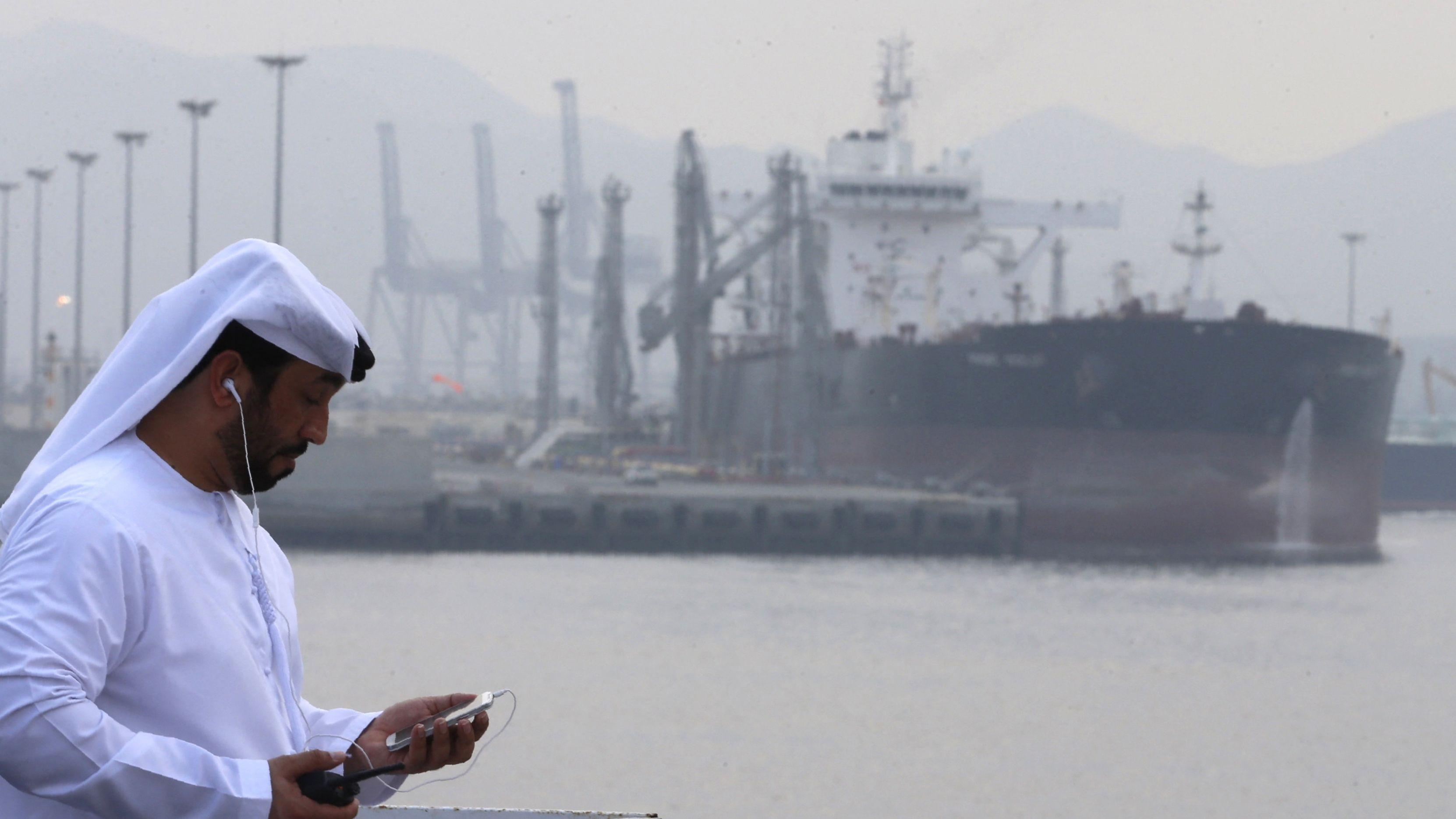 Three injured in strike targeting energy installation in UAE's Fujairah: authorities