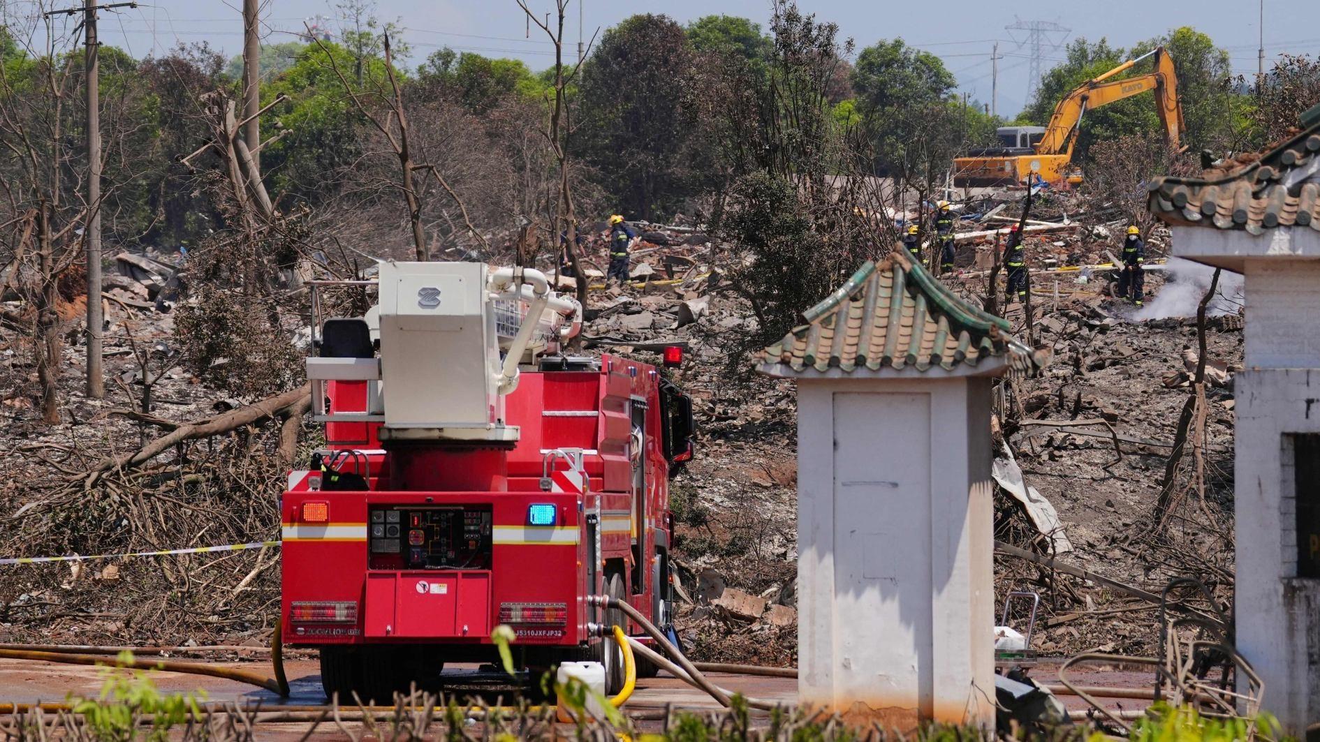 China fireworks factory explosion kills 21