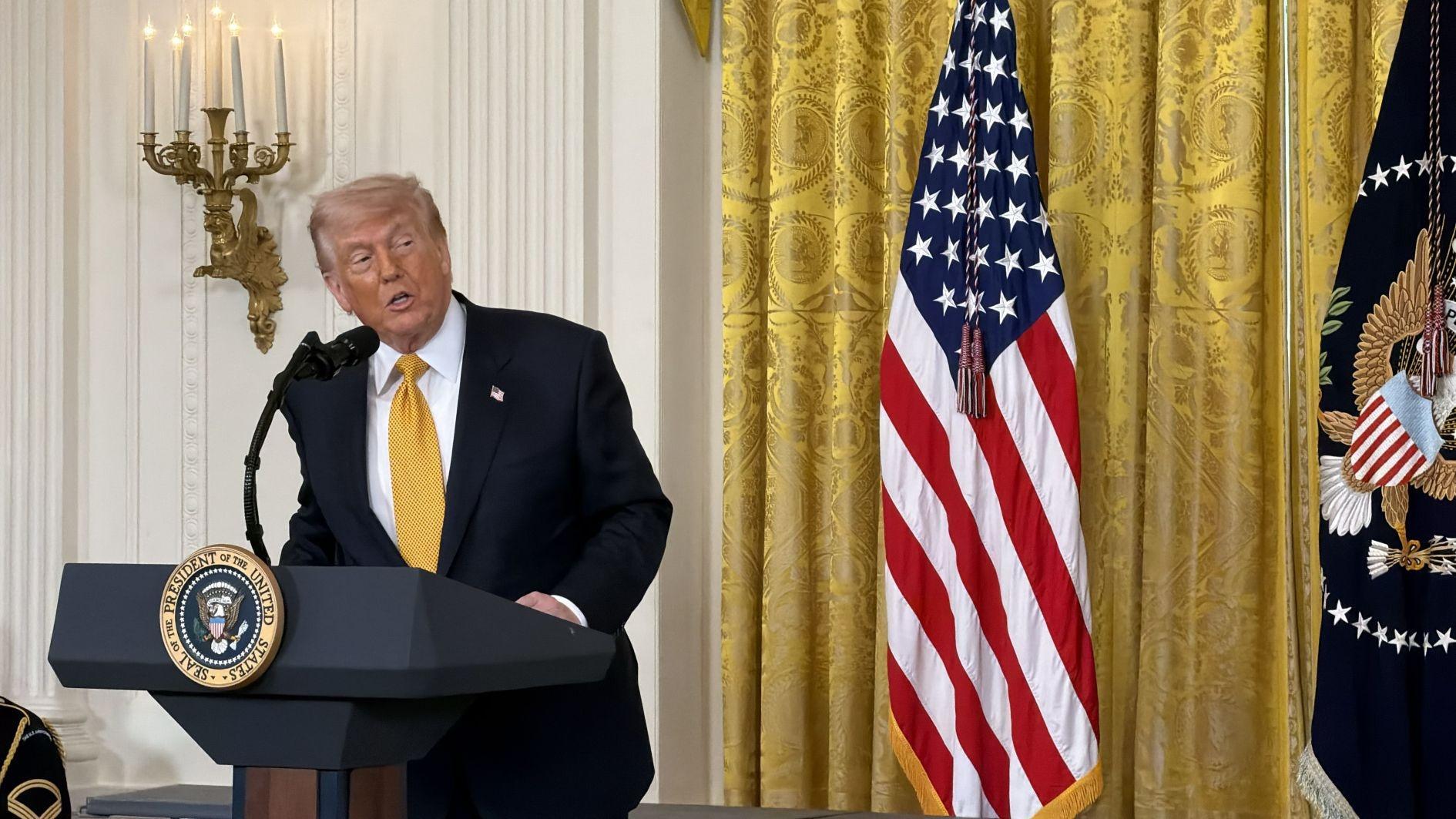 Trump says Iran deal 'very possible' but threatens strikes if talks fail