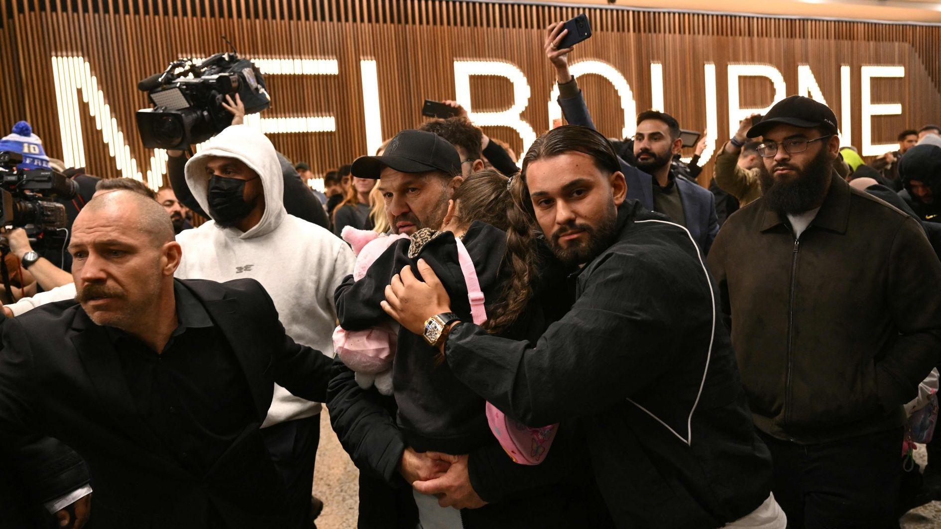 Women linked to ISIL fighters return to Australia from Mideast