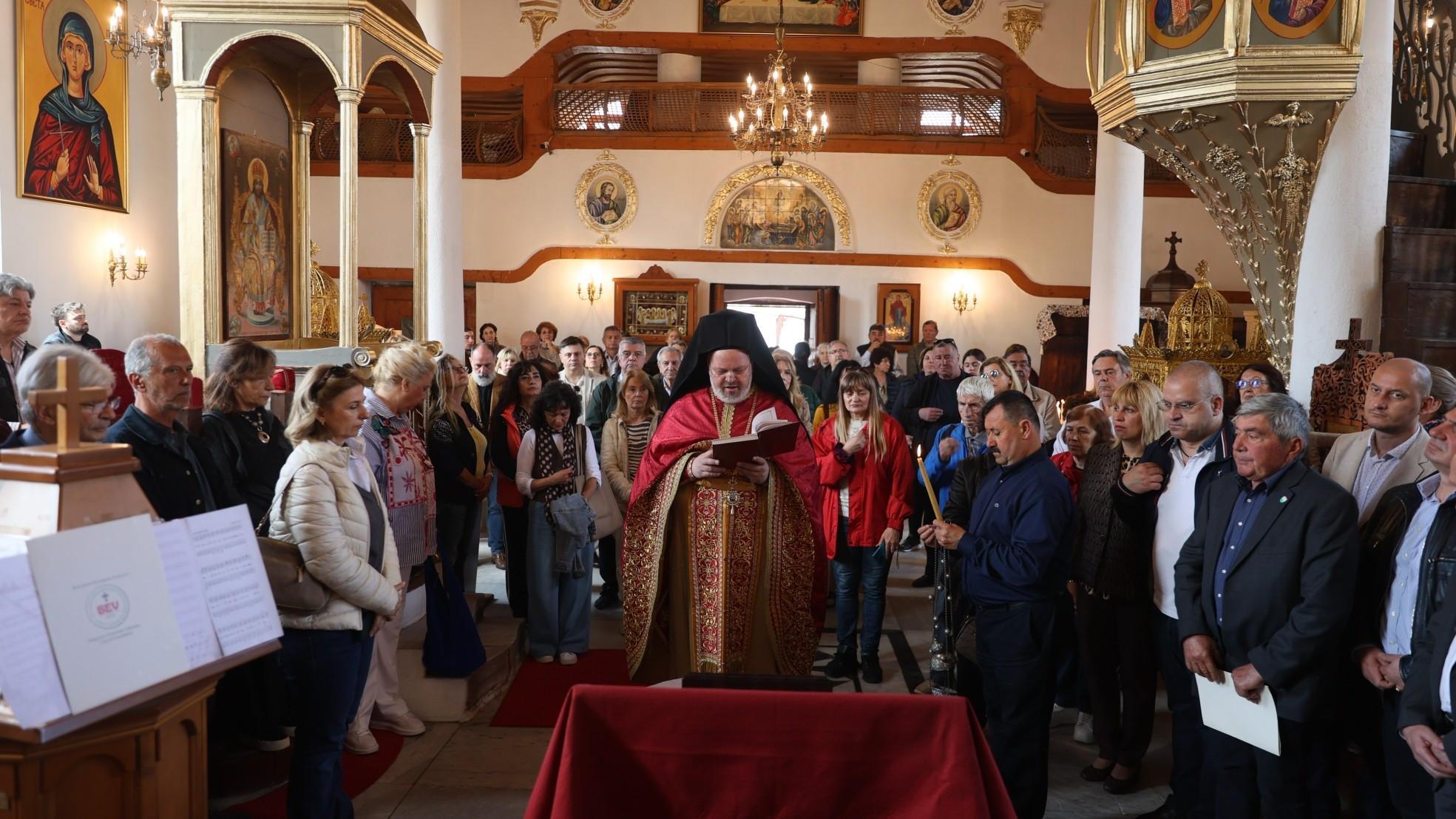 Language crisis cancels service at Bulgarian Orthodox church in Edirne