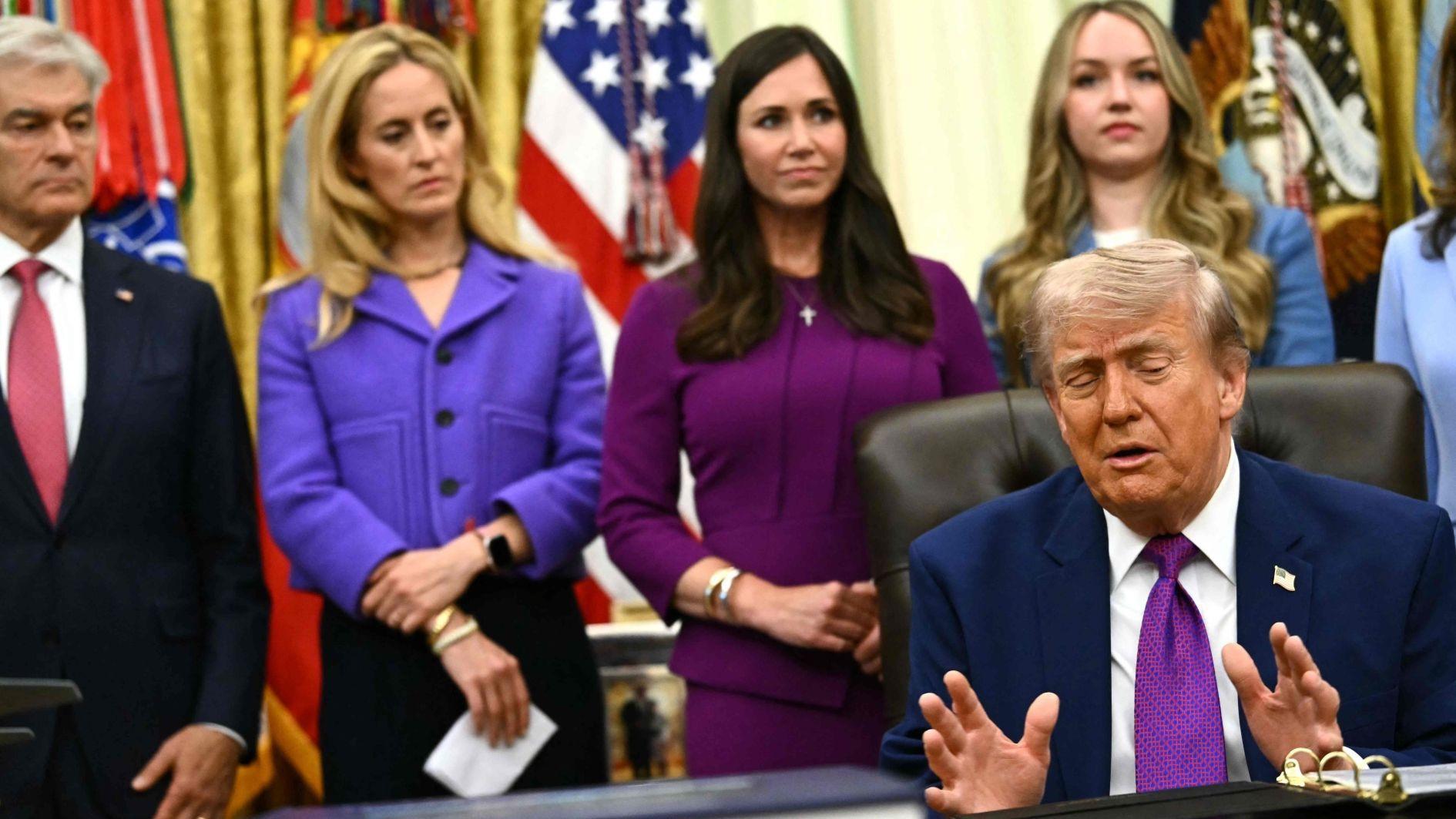 Trump declares Iran ceasefire on 'life support'