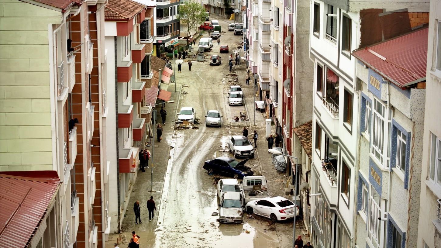 Flash floods devastate several provinces in Türkiye’s north