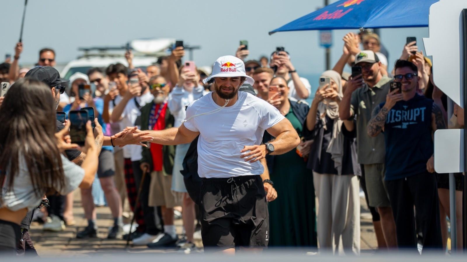 German-Turkish athlete finishes 600-kilometer ultramarathon challenge in 123 hours