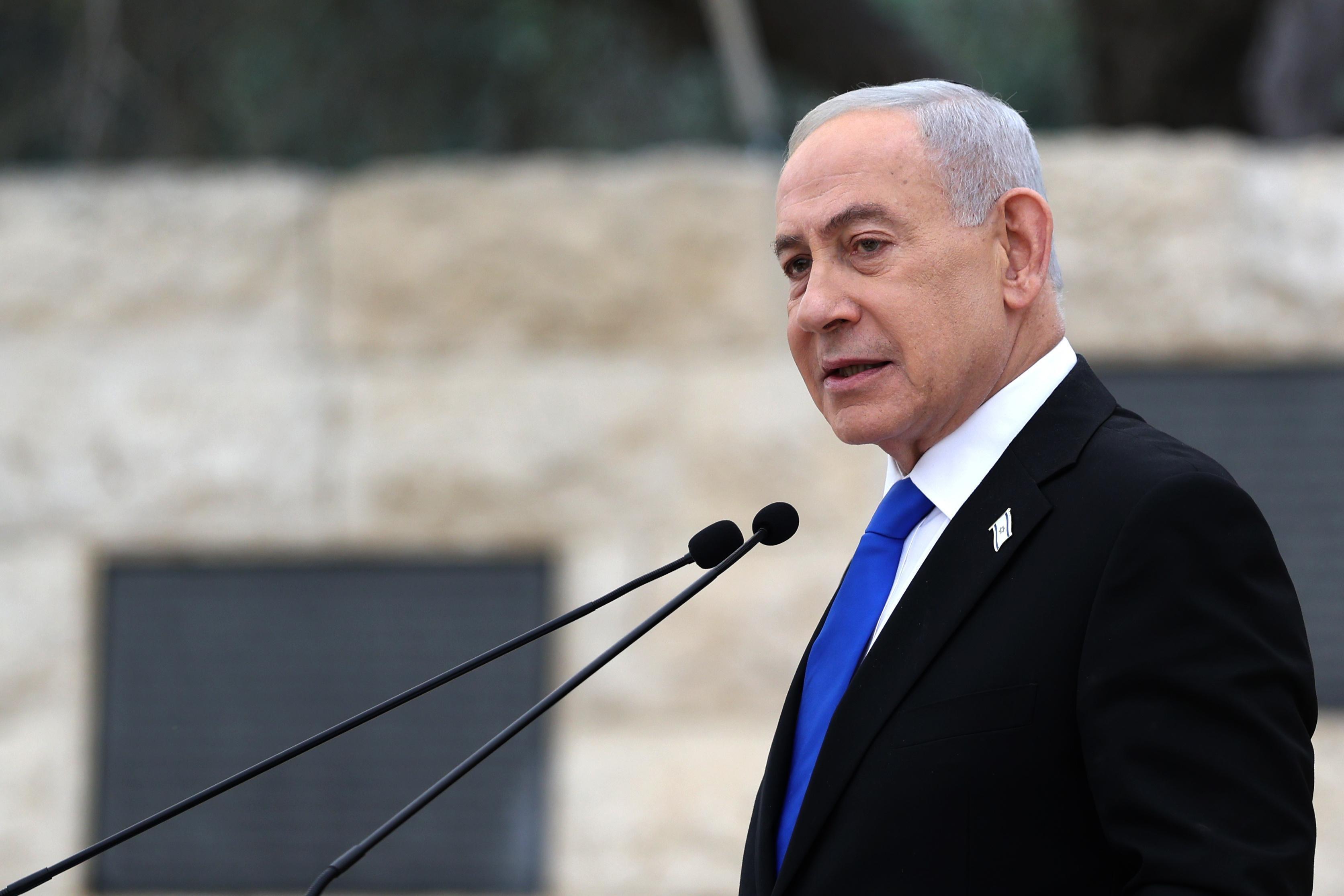 Netanyahu’s claim on secret visit to UAE sparks tensions