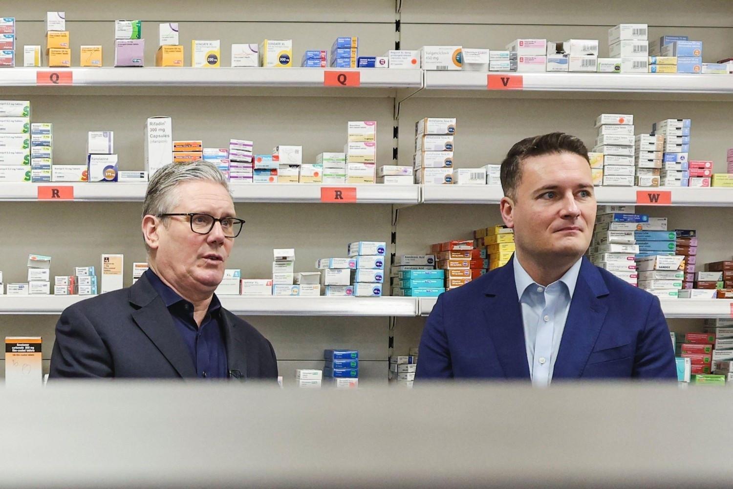 UK health minister resigns in new blow to PM Starmer
