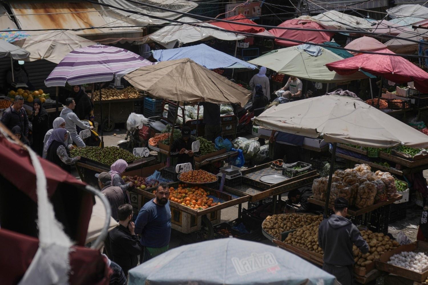 War worsens Lebanon’s economic crisis with job losses, price gouging